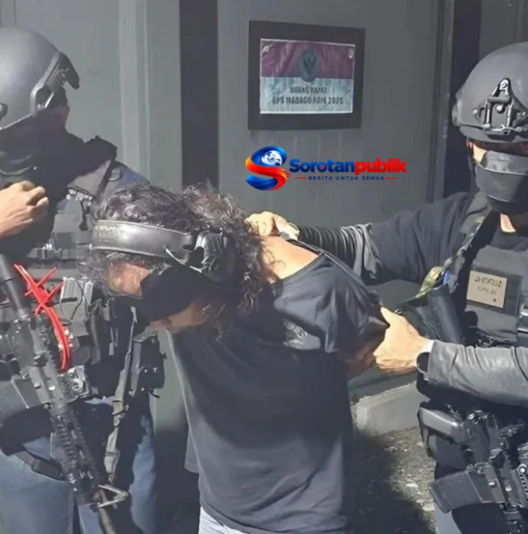 SorotanPublik – Densus 88 Tangkap 12 Tersangka Terorisme di 6 Provinsi, Diduga Terkait Jaringan Daulah Islamiyah